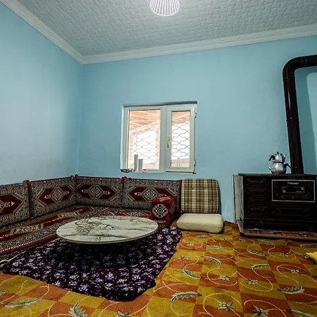 Ipek Esintisi House *